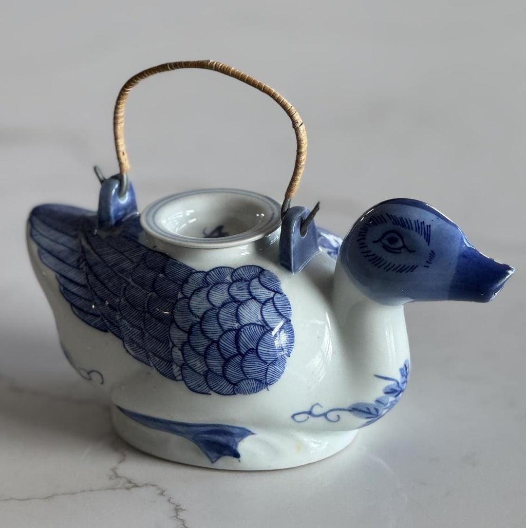 Vintage Blue & White Porcelain Duck Teapot – Hand-Painted Chinoiserie Style