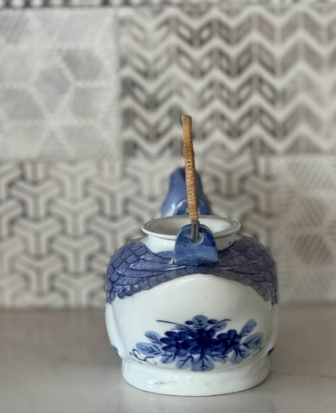 Vintage Blue & White Porcelain Duck Teapot – Hand-Painted Chinoiserie Style